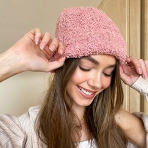 NWT Free People Blush Cloud Beanie
